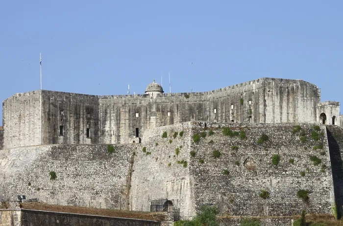 Framed Print : The New Fortress in Corfu, Greece Framed Print : The New Fortress in Corfu, Greece
