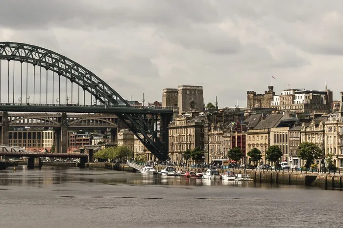 Framed Print : Newcastle Upon Tyne Cityscape with prominent bridge over a river Framed Print : Newcastle Upon Tyne Cityscape with prominent bridge over a river