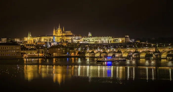 Framed Print : Night shot of Prague, Moldova, Charles Bridge