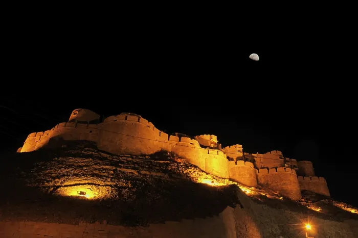 Framed Print : Nightview of half moon above fort of Jaisalmer
