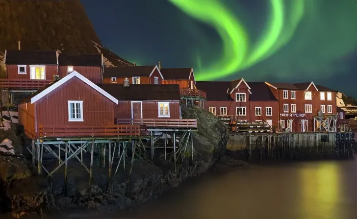 Framed Print : Northern Lights A over historic buildings Framed Print : Northern Lights A over historic buildings