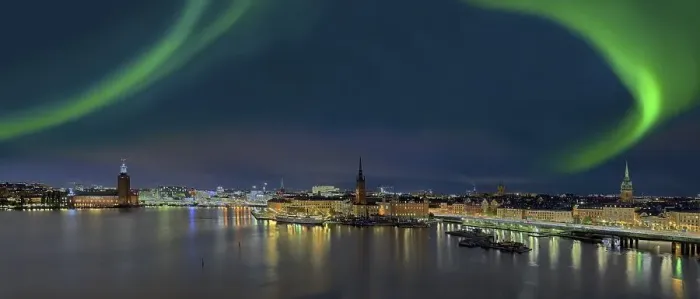 Framed Print : Northern lights, panorama over Stockholm