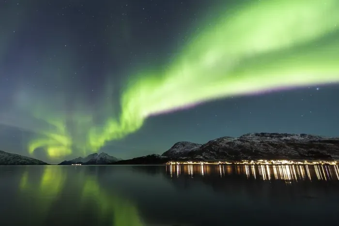 Framed Print : Northern lights over the Skulsfjord Framed Print : Northern lights over the Skulsfjord