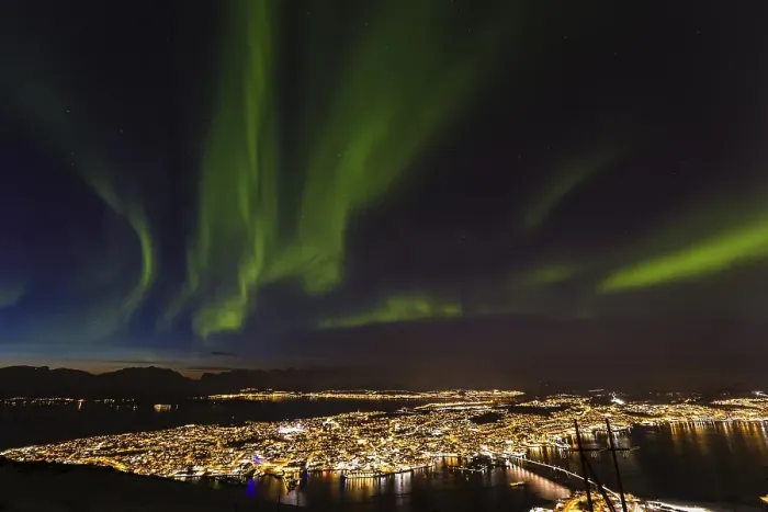 Framed Print : Northern Lights over Tromso, view from mountain Storsteinen