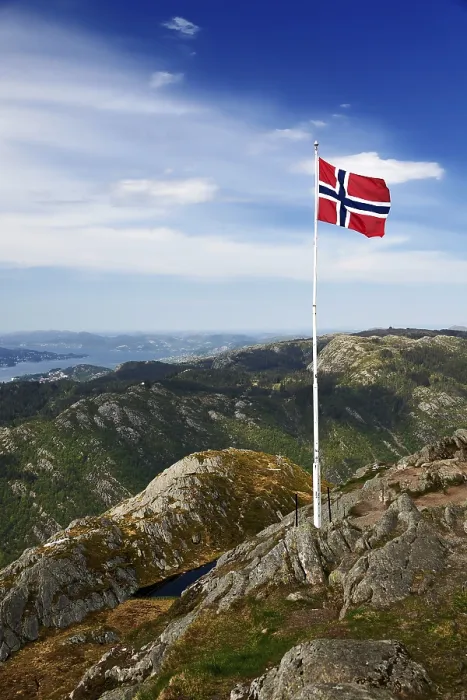 Framed Print : Norwegian Flag in mountains near Bergen Ulriken