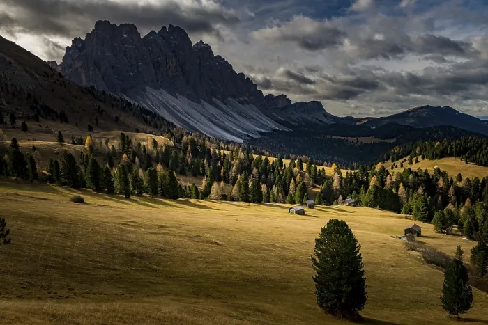 Framed Print : Odle group with Larch forest (Larix) and alpine huts in autumn Framed Print : Odle group with Larch forest (Larix) and alpine huts in autumn