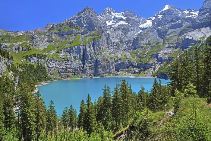 Framed Print : Oeschinensee with Blueemlisalp Framed Print : Oeschinensee with Blueemlisalp