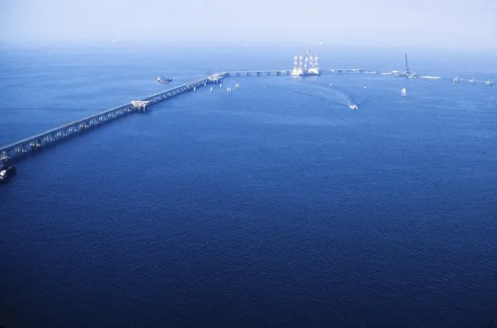 Framed Print : Oil industry in the Ras Tanura area, Saudi Arabia, offshore pier under construction 1979, Asia Framed Print : Oil industry in the Ras Tanura area, Saudi Arabia, offshore pier under construction 1979, Asia
