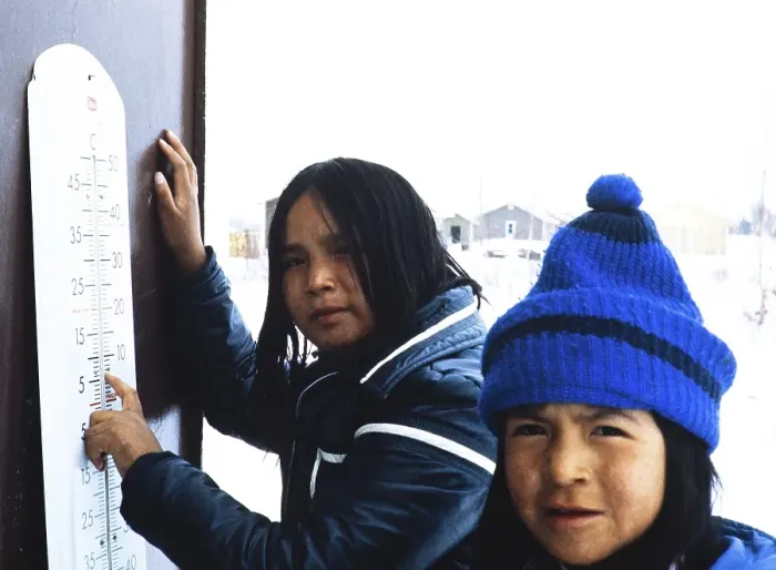 Framed Print : Ojibway community of Webequie First Nation, Eastwood Island, Northern Ontario, Canada 1978 Children point to a wall thermometer Framed Print : Ojibway community of Webequie First Nation, Eastwood Island, Northern Ontario, Canada 1978 Children point to a wall thermometer