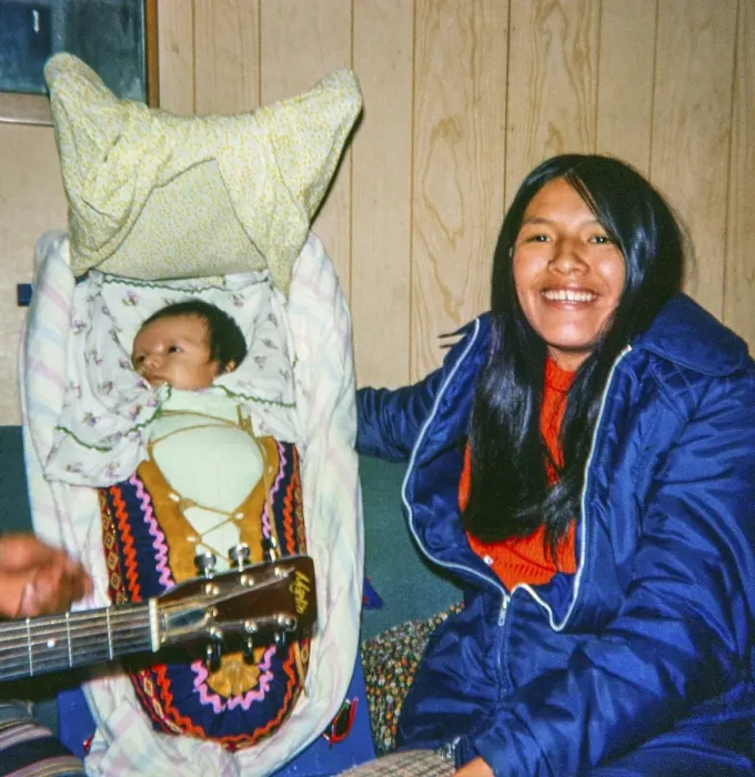 Framed Print : Ojibway community of Webequie First Nation, Eastwood Island, Northern Ontario, Canada 1978 Mother with baby in cradlewood wagon