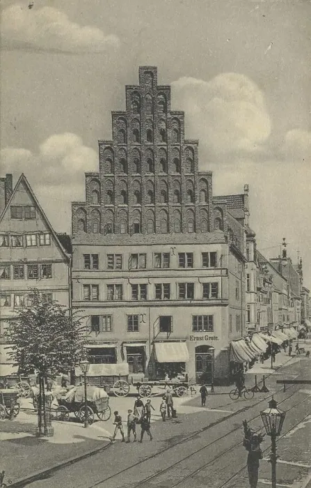 Framed Print : Old Chancellery, Hannover, Lower Saxony