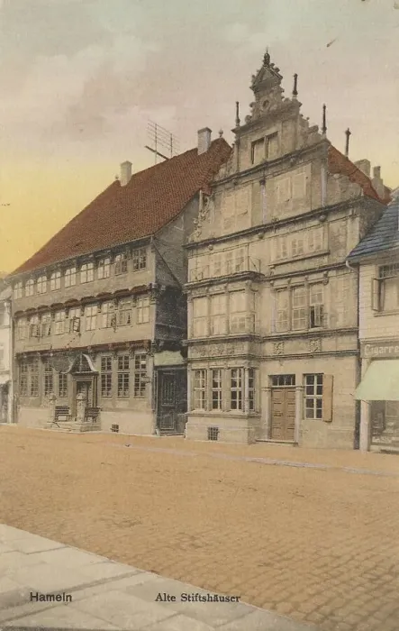 Framed Print : Old Collegiate Houses in Hameln Framed Print : Old Collegiate Houses in Hameln