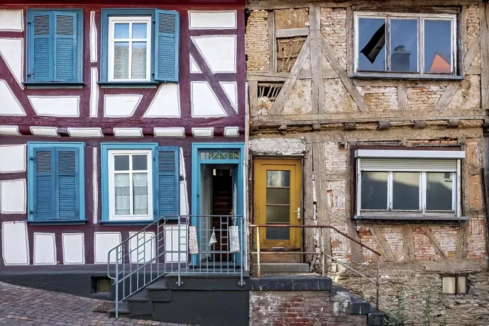 Framed Print : Old half-timbered house, semi-detached house, restored renovated and dilapidated, idyll, historic old town, Idstein, Rheingau Taunus district, German Half-Timbered House Route, Hesse, Germany, Europe Framed Print : Old half-timbered house, semi-detached house, restored renovated and dilapidated, idyll, historic old town, Idstein, Rheingau Taunus district, German Half-Timbered House Route, Hesse, Germany, Europe
