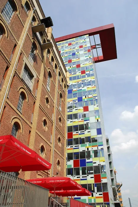 Framed Print : Old Malthouse and Colorium Building