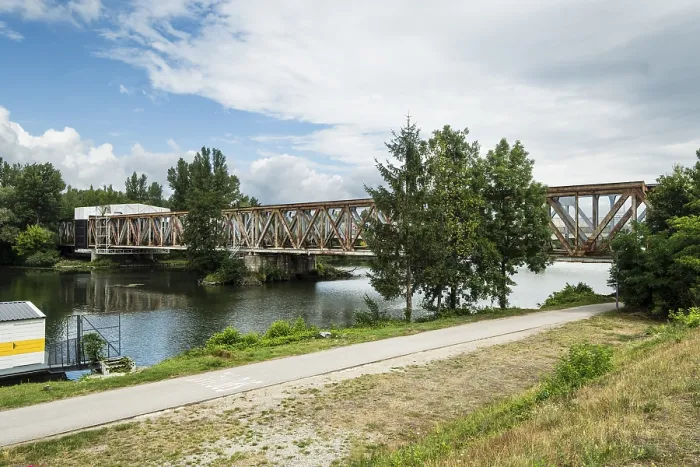 Framed Print : The old railway bridge being converted into the Fiesta Bridge over the Vah River