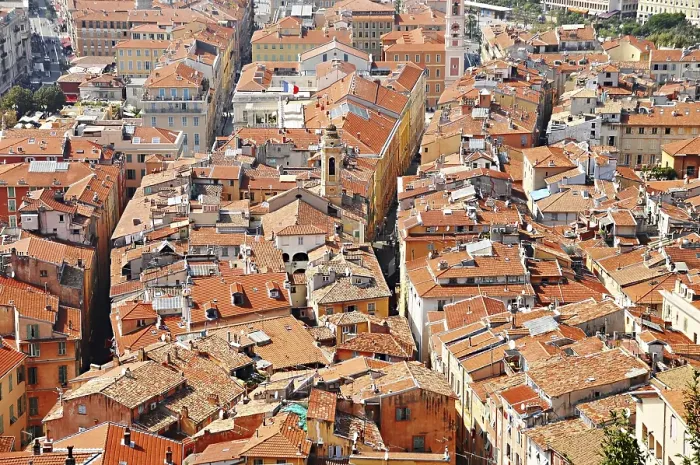 Framed Print : Old town architecture of Nice on French Riviera