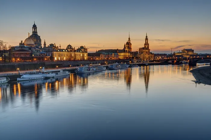 Framed Print : The old town of Dresden with the Elbe at sunset