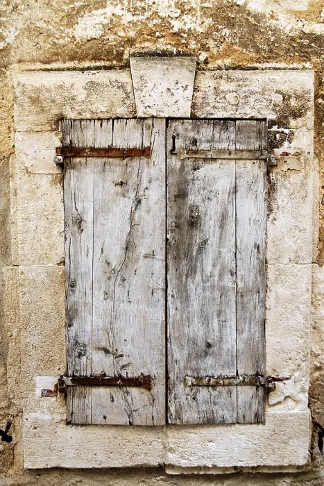 Framed Print : Old window in Provence
