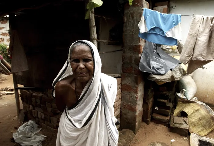 Framed Print : An old woman, Bhubaneswar, Orissa, India