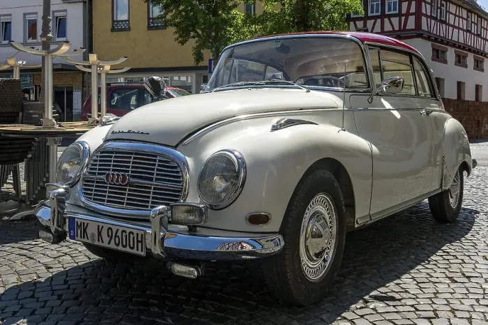 Framed Print : Oldtimer Auto Union DKW 1000s de Luxe coupe Framed Print : Oldtimer Auto Union DKW 1000s de Luxe coupe