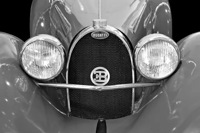 Framed Print : Oldtimer detail, Bugatti 35B, in black and white