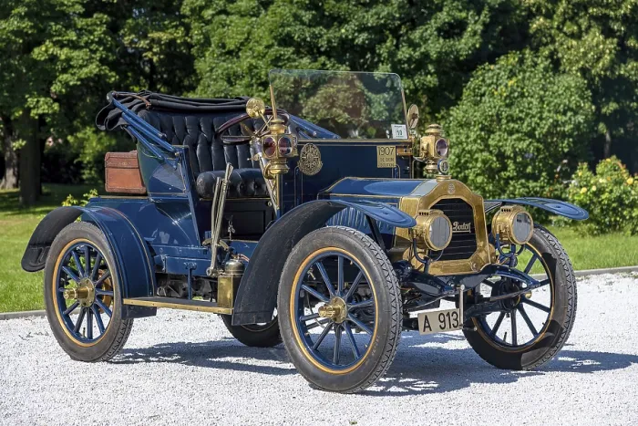 Framed Print : Oldtimer De Dion Bouton AU, built 1907 Framed Print : Oldtimer De Dion Bouton AU, built 1907