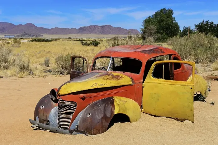 Framed Print : Oldtimer Wreck, Canyon Road House Framed Print : Oldtimer Wreck, Canyon Road House