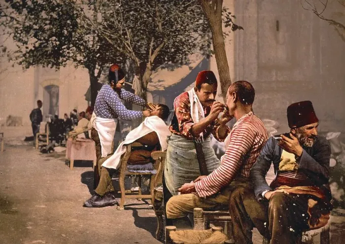 Framed Print : Open-air hairdressers and barbers in the Seraskerat district of Istanbul