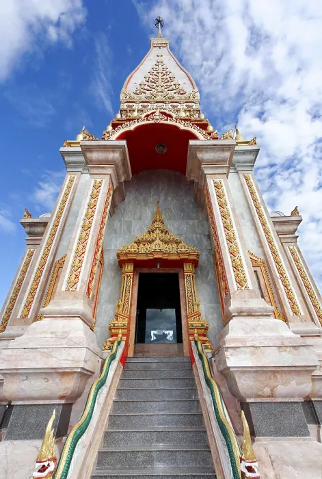 Framed Print : Ornate portal, stairs, Wat Chalong temple Framed Print : Ornate portal, stairs, Wat Chalong temple