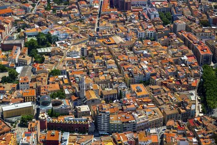 Framed Print : Overview of Figueres with Dali Museum Framed Print : Overview of Figueres with Dali Museum