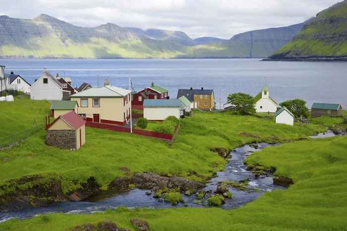 Framed Print : Oyndarfjordur, Esturoy, Faroe Islands