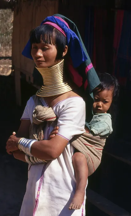 Framed Print : The Padaung or Kayan Lahwi or Long Necked Karen are a subgroup of the Kayan Framed Print : The Padaung or Kayan Lahwi or Long Necked Karen are a subgroup of the Kayan