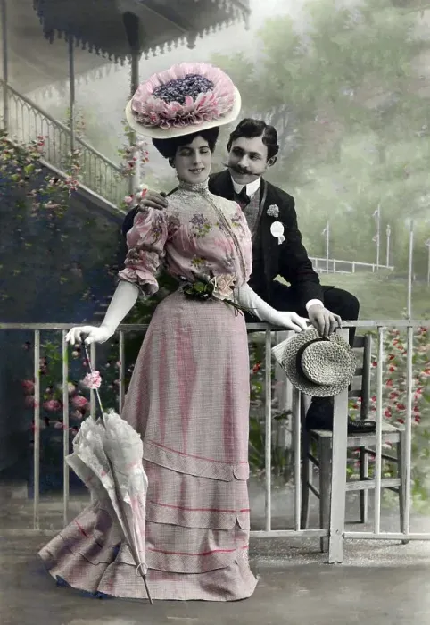 Framed Print : Pair flirts, fashionably dressed Framed Print : Pair flirts, fashionably dressed
