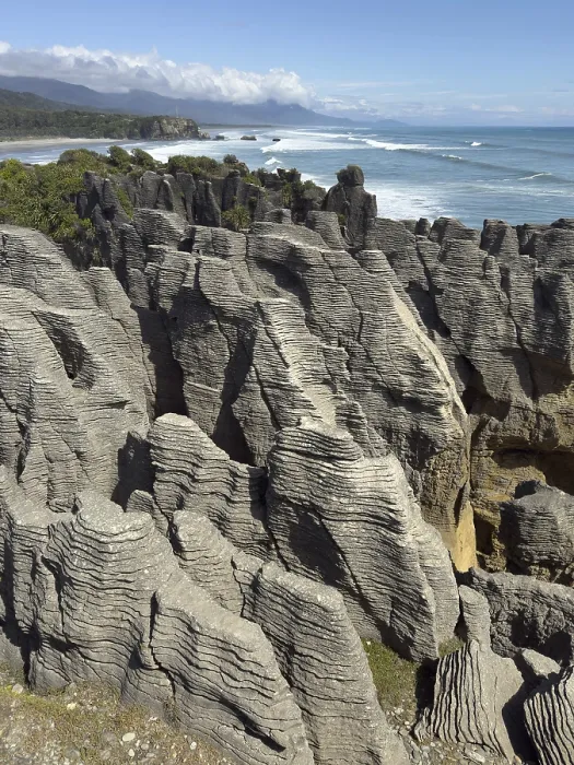 Framed Print : Pancake Rocks in Paparoa National Park