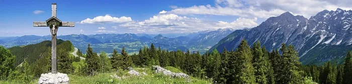 Framed Print : Panorama from Ahornbuechsenkopf to Salzburg