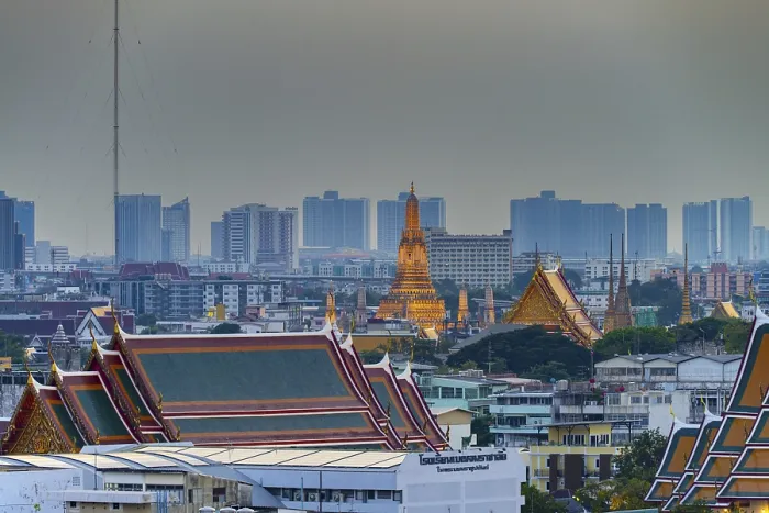 Framed Print : Panorama from Golden Mount to the illuminated Wat Ratchabophit Framed Print : Panorama from Golden Mount to the illuminated Wat Ratchabophit