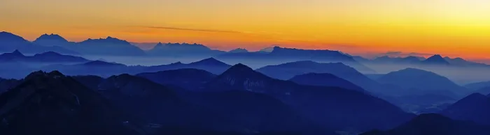 Framed Print : Panorama photo, Alpine panorama at dusk from the Schafbergspitze to the Berchtesgadener Alps