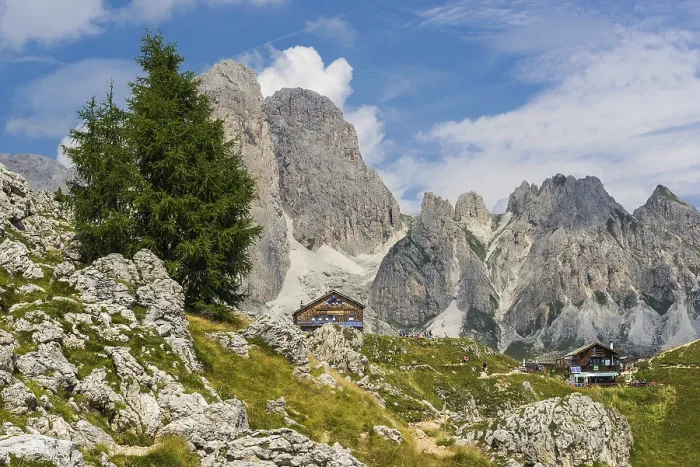 Framed Print : Panorama of the Rosengarten Group in the Dolomites Framed Print : Panorama of the Rosengarten Group in the Dolomites