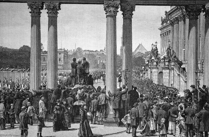 Framed Print : Parade in the Lustgarten garden