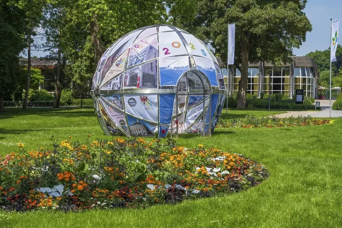 Framed Print : Park in front of the entrance to the garden show