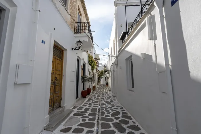 Framed Print : Paros Paroikia old town narrow cobblestone alleyway view