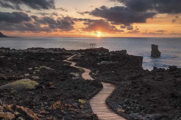 Framed Print : Path through black lava field to viewpoint Framed Print : Path through black lava field to viewpoint