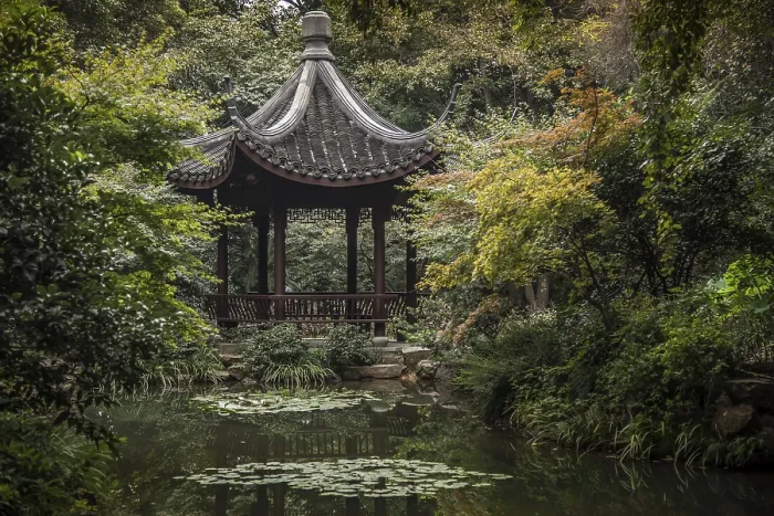 Framed Print : Pavilion, Liuhe Temple, Hangzhou