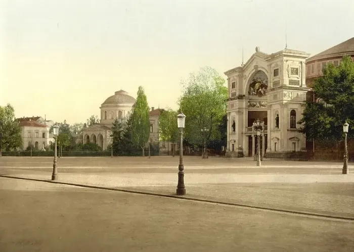 Framed Print : Pavilion at the Vierortsbad in Karlsruhe