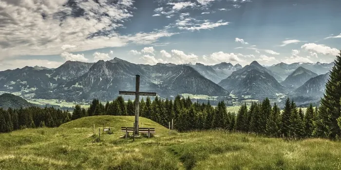 Framed Print : Peak cross on the Geissberg mountain