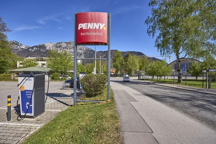 Framed Print : PENNY Markt GmbH, discounter, advertising sign Framed Print : PENNY Markt GmbH, discounter, advertising sign