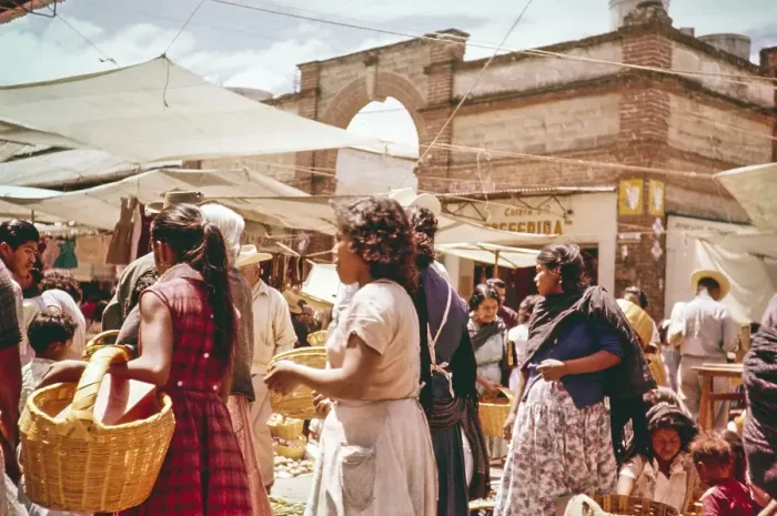 Framed Print : People on market day, city of Oaxaca, Mexico, 1961, Central America Framed Print : People on market day, city of Oaxaca, Mexico, 1961, Central America