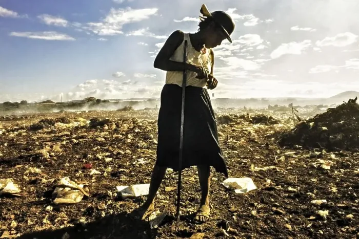 Framed Print : People in poverty, social misery Framed Print : People in poverty, social misery