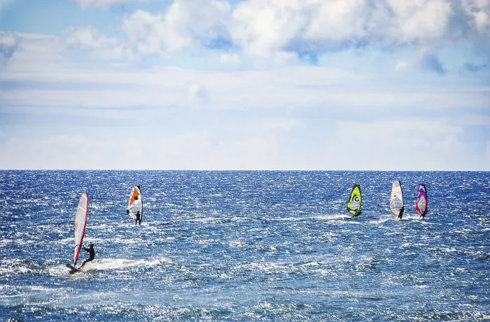 Framed Print : People windsurfing on Hookipa Beach