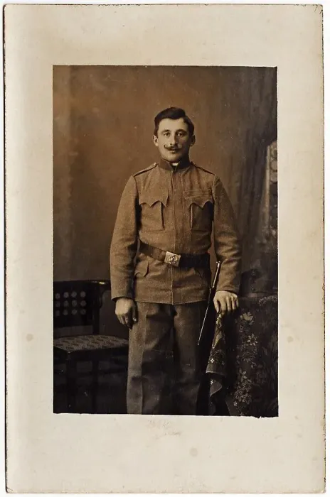 Framed Print : Photo print, a soldier in uniform Framed Print : Photo print, a soldier in uniform